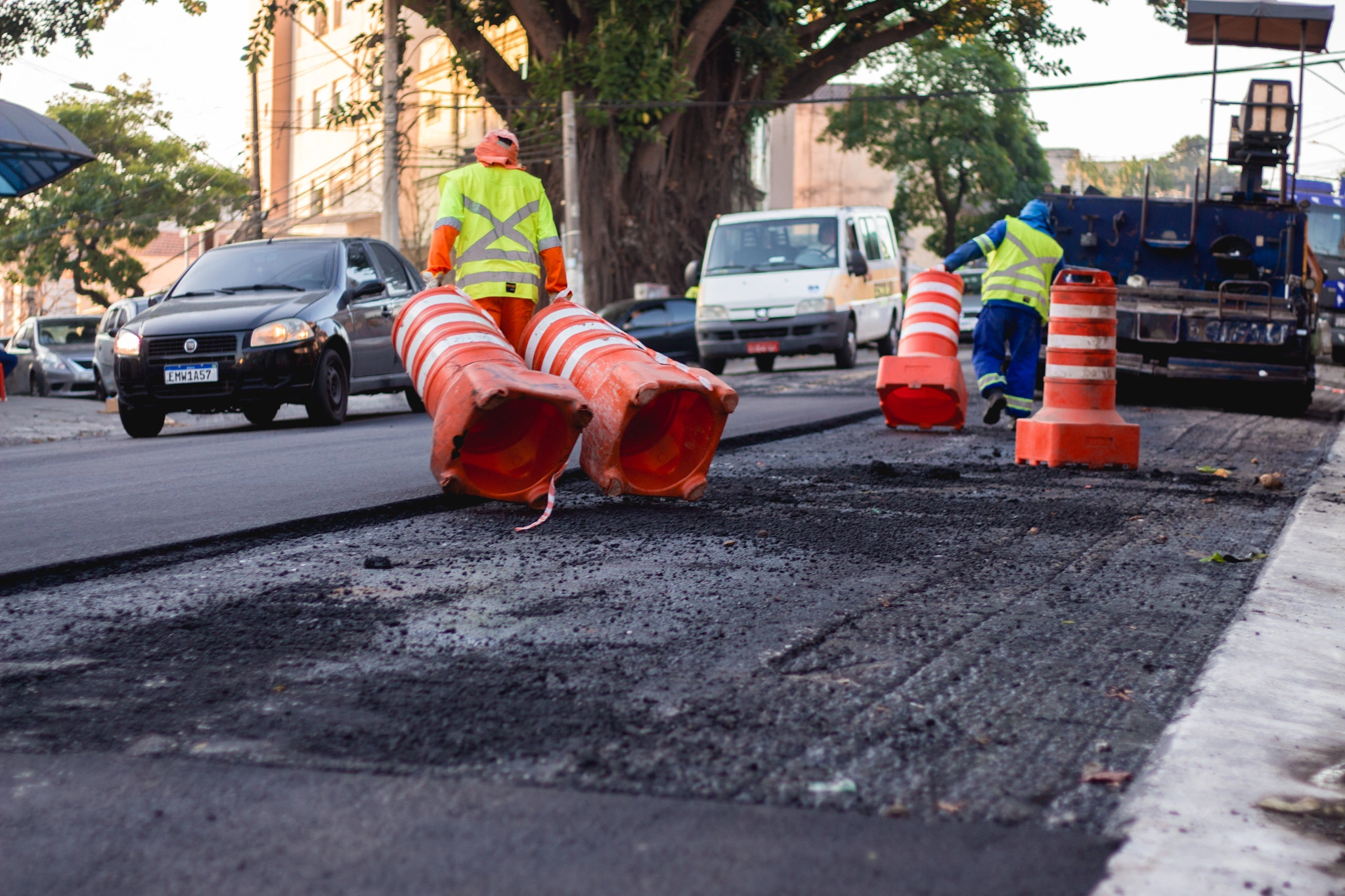 Avenida Nova Iorque com asfalto novo